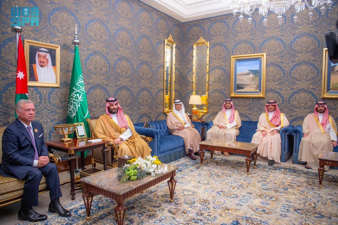 ولي العهد يلتقي ملك الأردن على هامش القمة العربية في البحرين