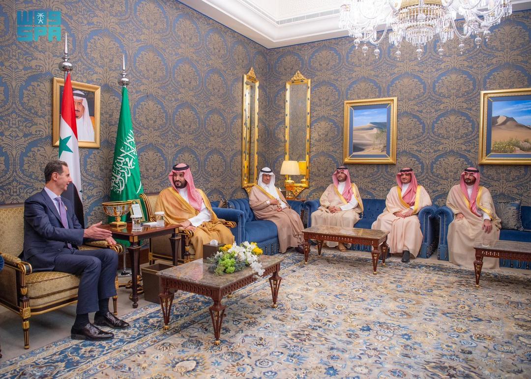 ولي العهد يلتقي الرئيس السوري على هامش القمة العربية في البحرين