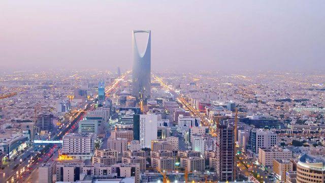 فيفا يعلن إقامة كأس العالم 2034 في السعودية 